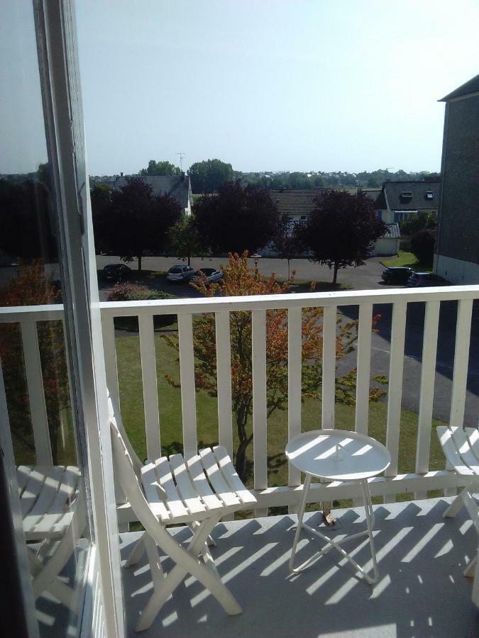 Les Couesnons Apartamento Pontorson Exterior foto
